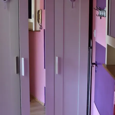 Mieszkanie Pod Lasem Apartment